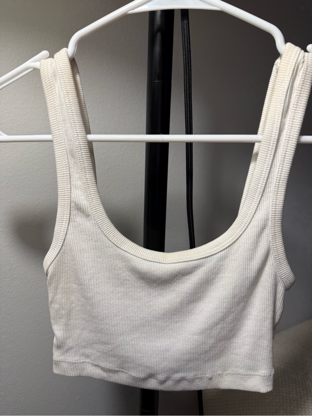Zara Cream Ribbed Scoop Crop Tank Top